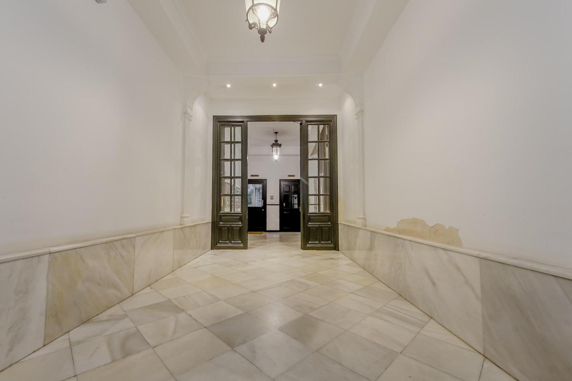 Modern Apt Para 6Pax En La Plaza De Tirso-Centro E1 Мадрид Экстерьер фото