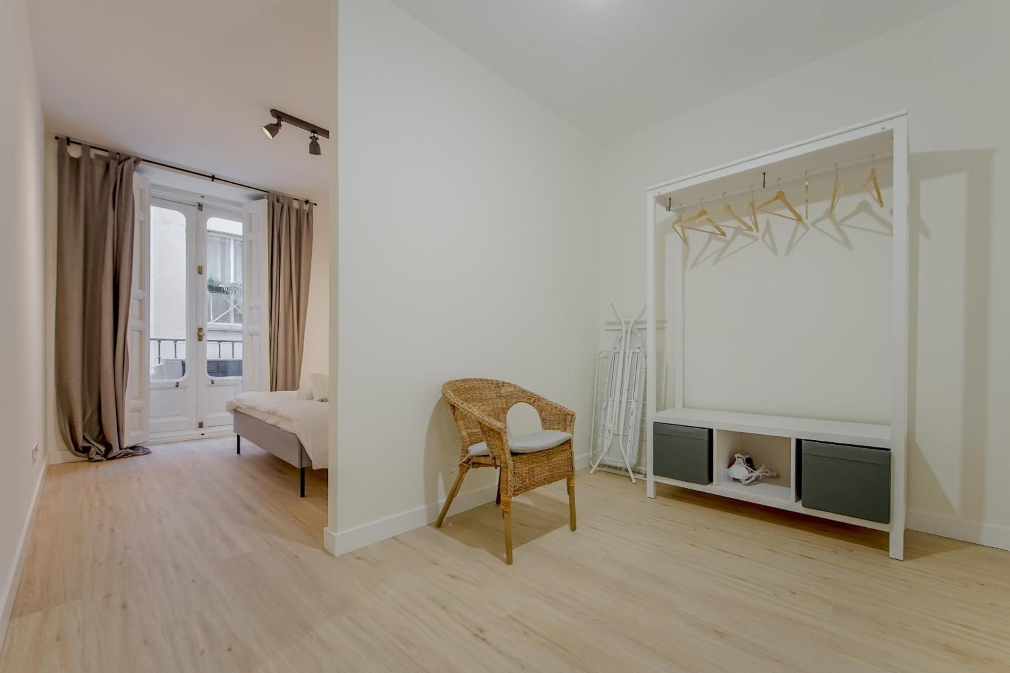 Modern Apt Para 6Pax En La Plaza De Tirso-Centro E1 Мадрид Экстерьер фото