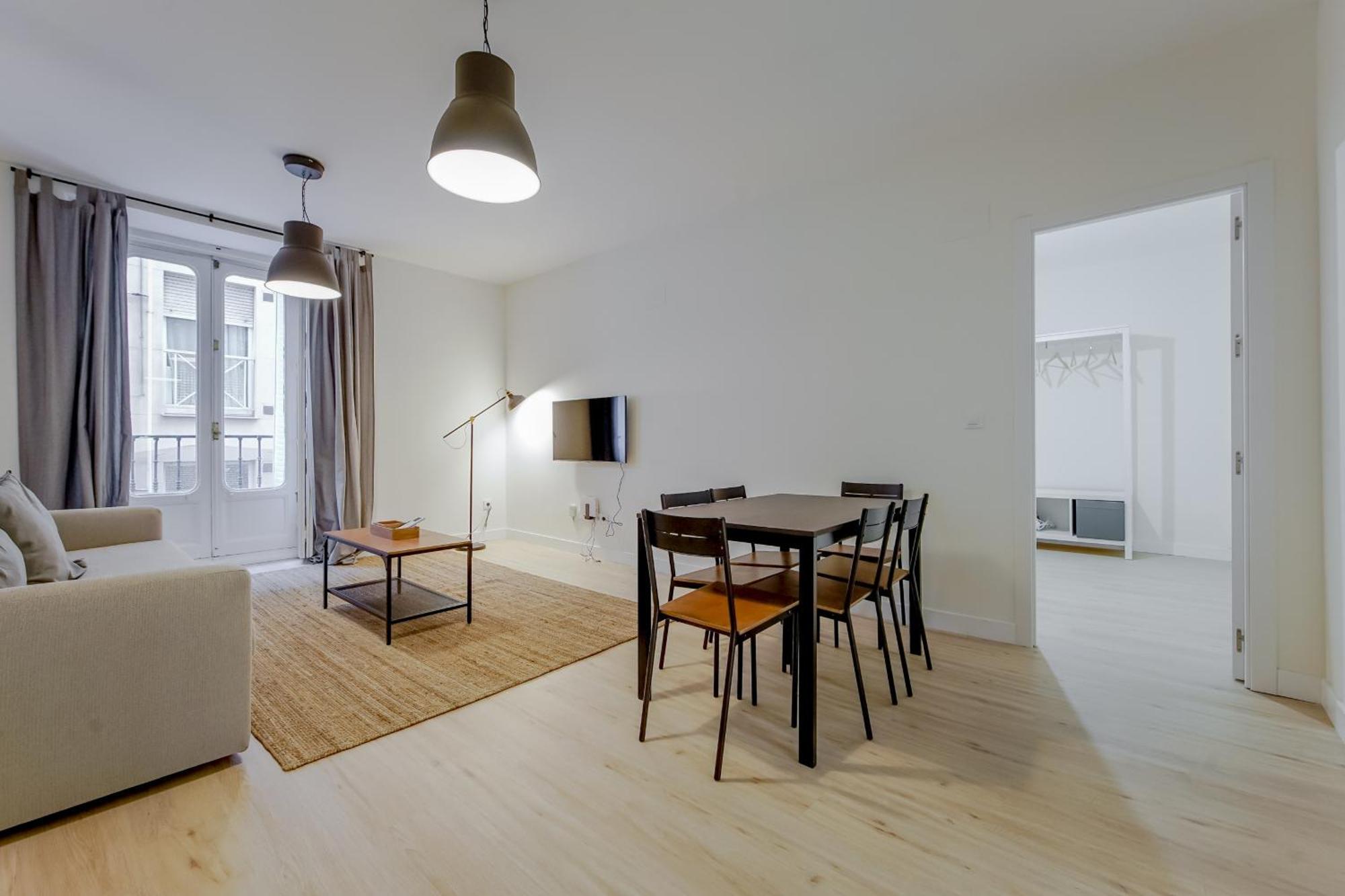 Modern Apt Para 6Pax En La Plaza De Tirso-Centro E1 Мадрид Экстерьер фото